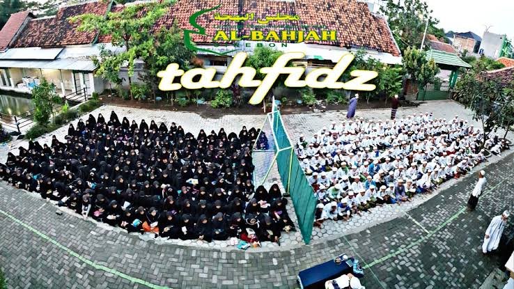Santri Hafidz Hafidzah Ponpes Tahfidz Al Bahjah - tahfidzalbahjah.com