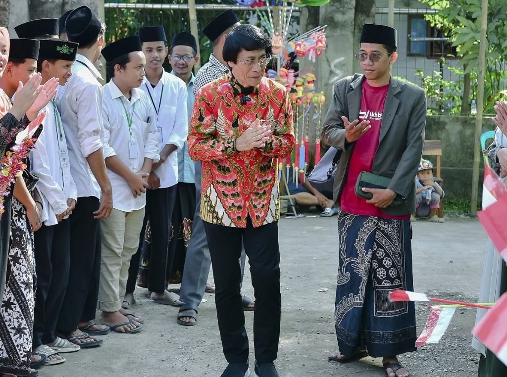 Menyambut Ketum Lembaga perlindungan anak